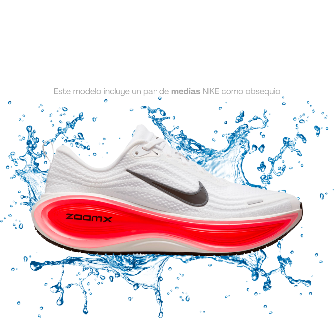 TENIS NIKE VOMERO PLUS+ EDICION IMPERMEABLES MUJER